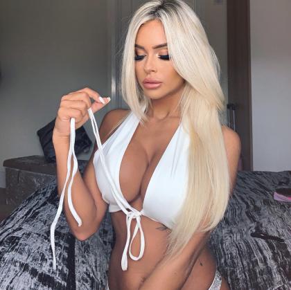Amber Brown photo 167011