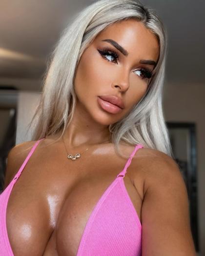 Amber Brown photo 167158