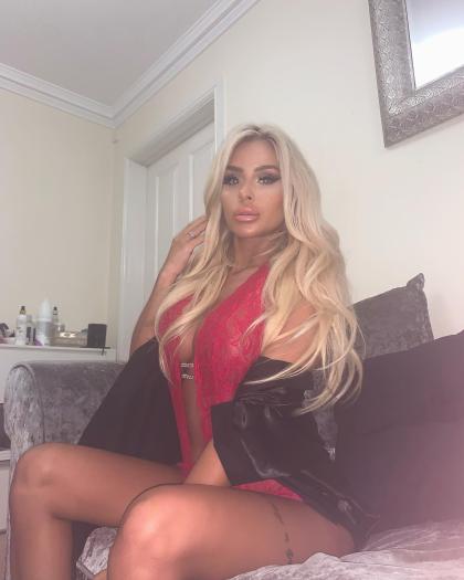 Amber Brown photo 167213