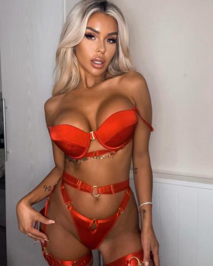 Amber Brown photo 167234