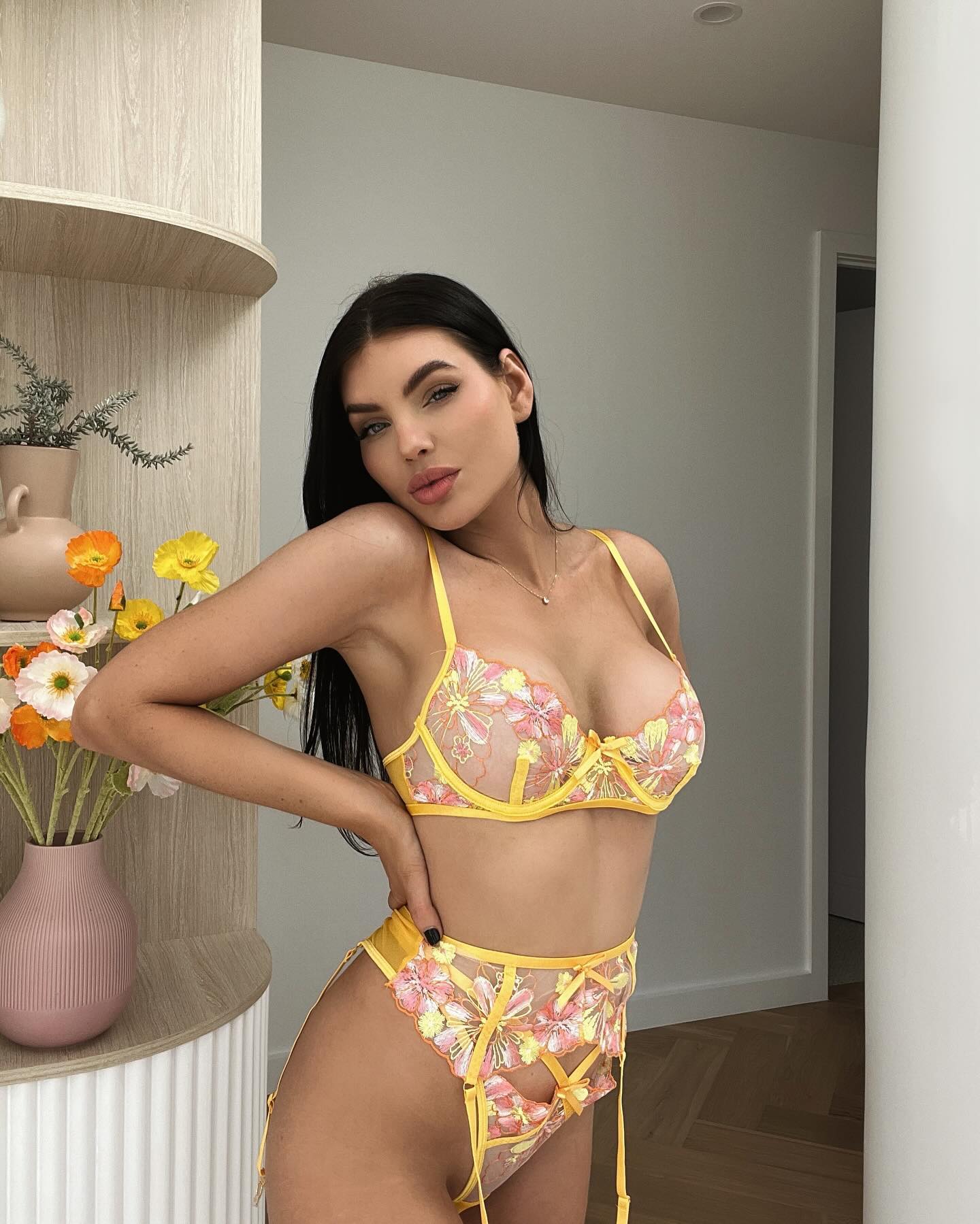 Nicole Thorne