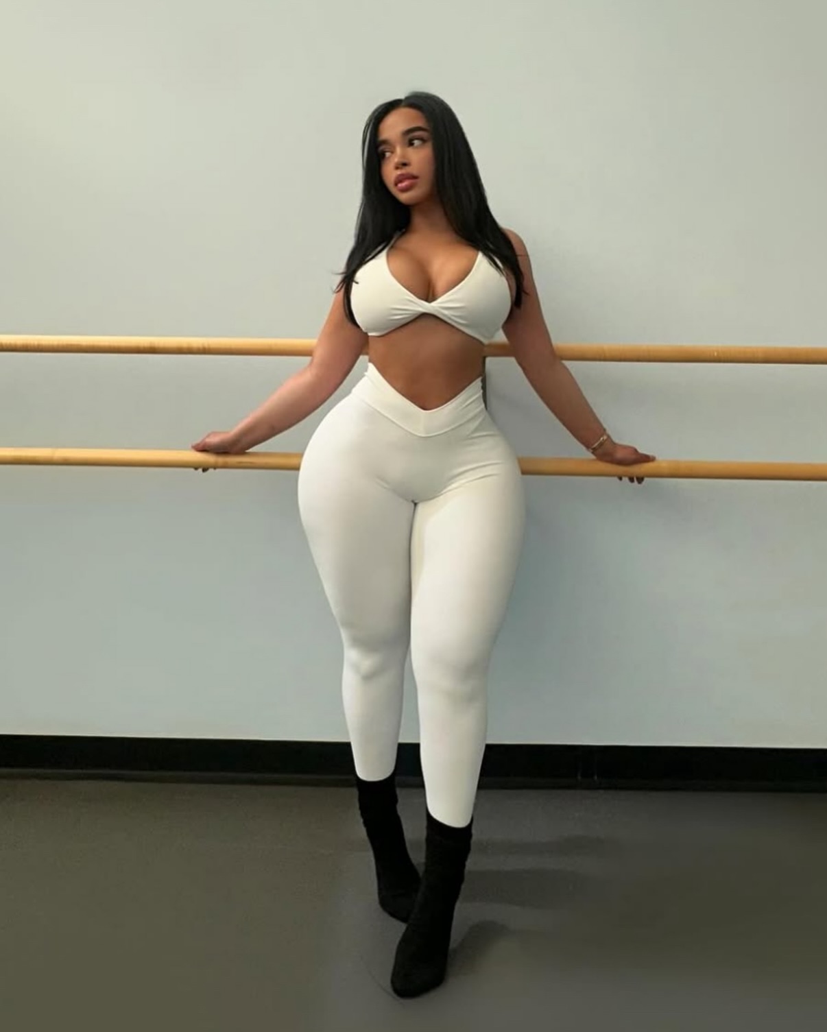 Giselle Lynette