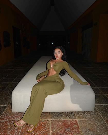 Giselle Lynette photo 170810