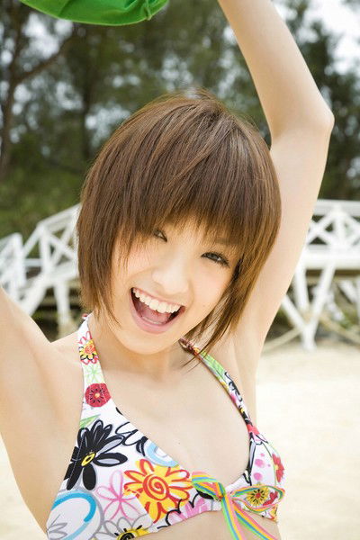 Akina Minami