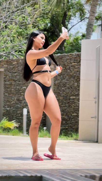 Anna Arango photo 174250