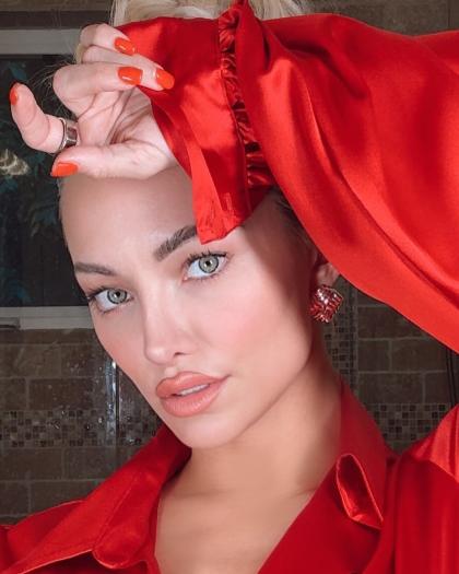 Lindsey Pelas photo 174975