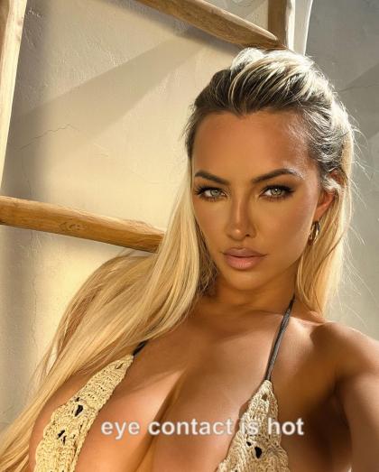 Lindsey Pelas photo 175158