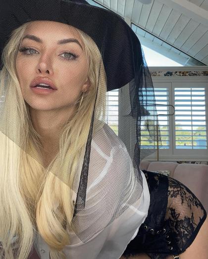 Lindsey Pelas photo 175173