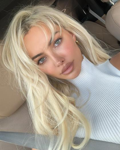 Lindsey Pelas photo 175309
