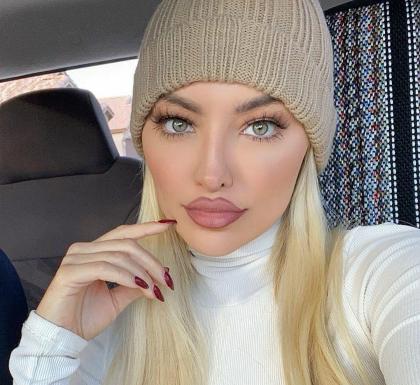 Lindsey Pelas photo 269508
