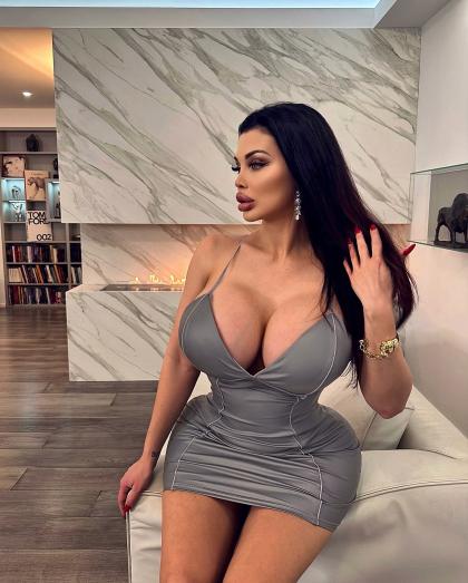Aletta Ocean photo 40201