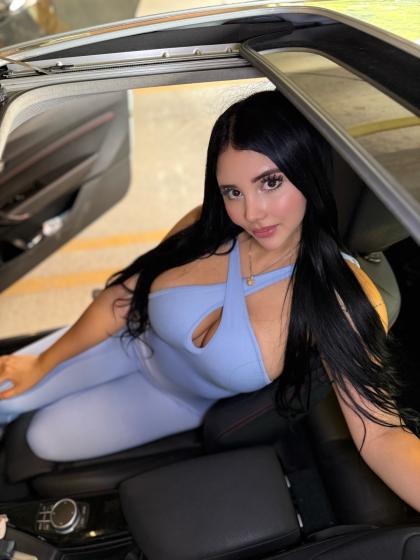 Angela Rodriguez photo 181418