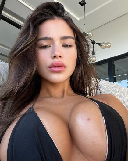 Bianca Anchieta photo 181643
