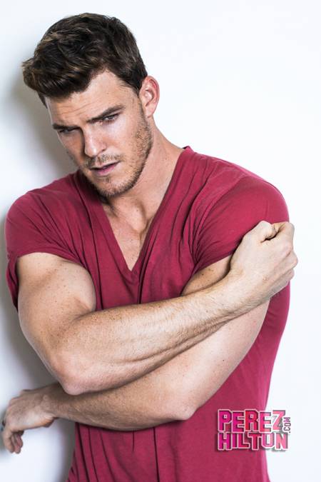 Alan Ritchson