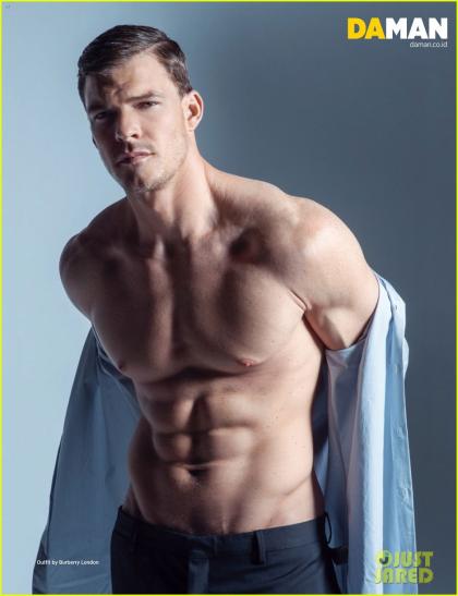 Alan Ritchson photo 184265