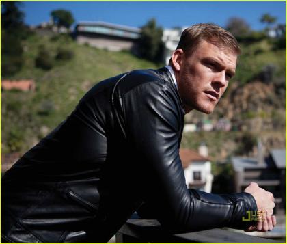 Alan Ritchson photo 184275