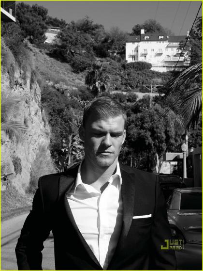 Alan Ritchson photo 184278