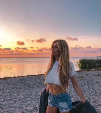 Pamela Reif photo 279205