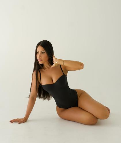 Ester Bron photo 205639