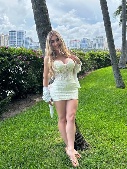 Diosa Santos photo 207884