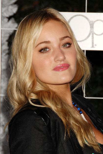 AJ Michalka photo 211337
