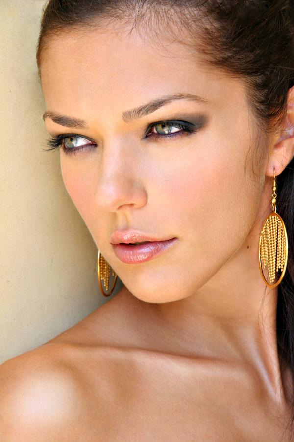 Adrianne Curry