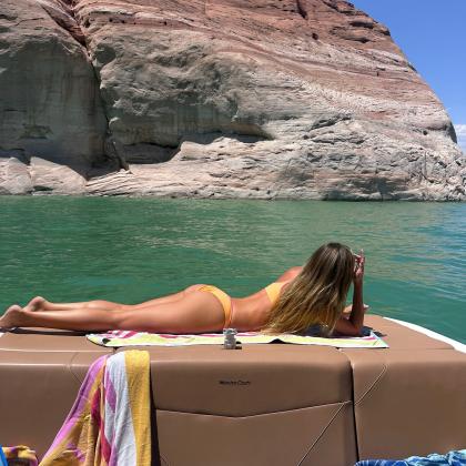 Hannah Palmer photo 214579