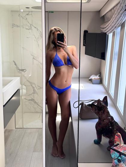 Hannah Palmer photo 214594