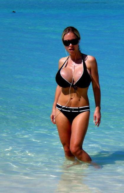 Annina Ucatis photo 217976