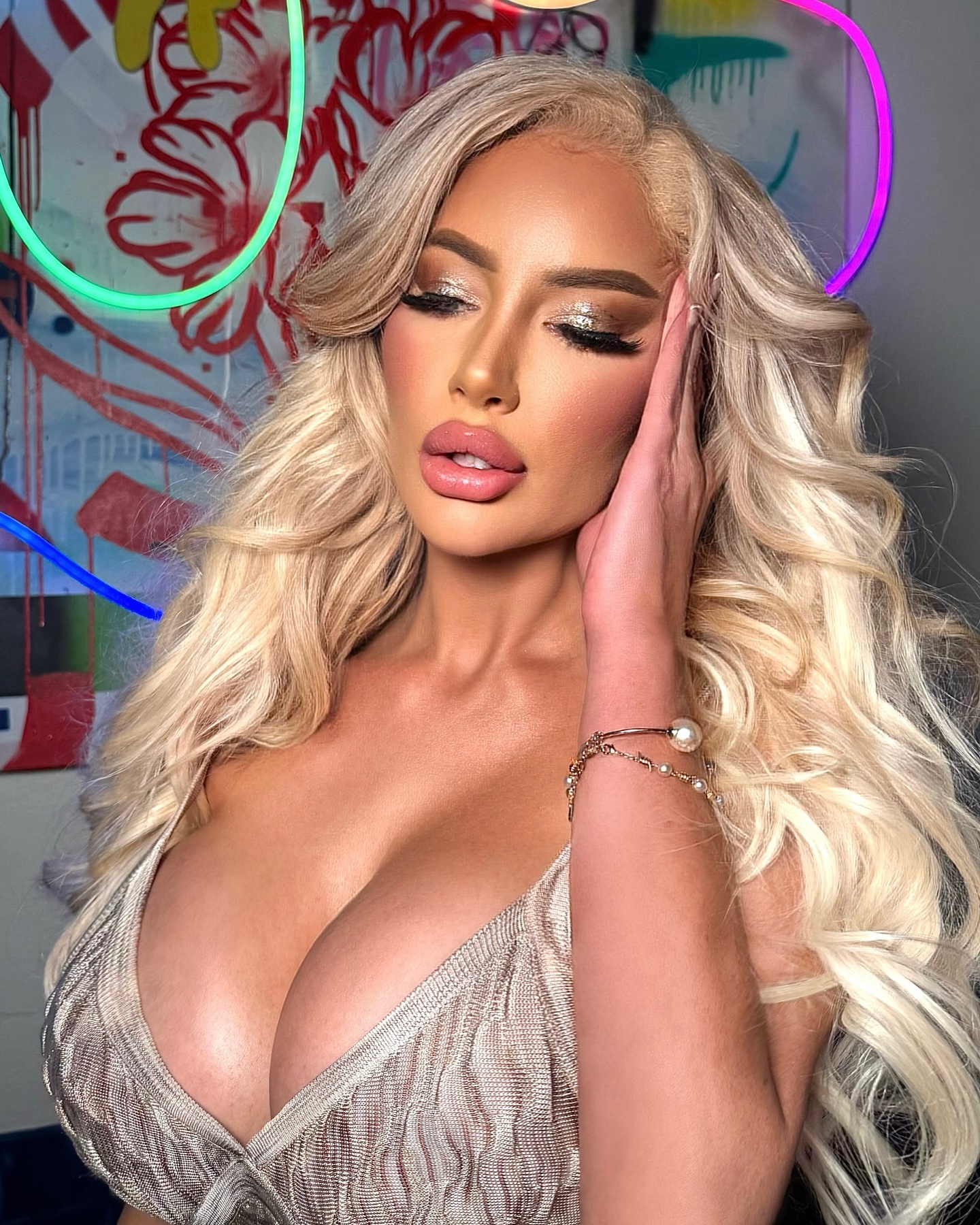 Nicolette Shea