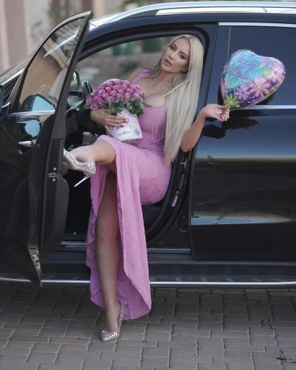 Nicolette Shea photo 222182