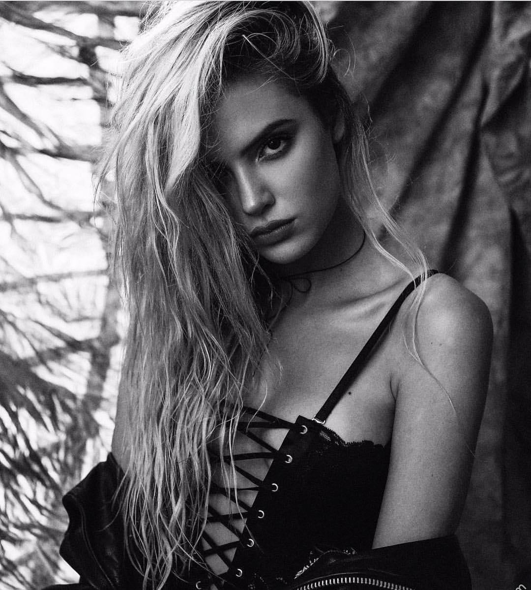 Alissa Violet