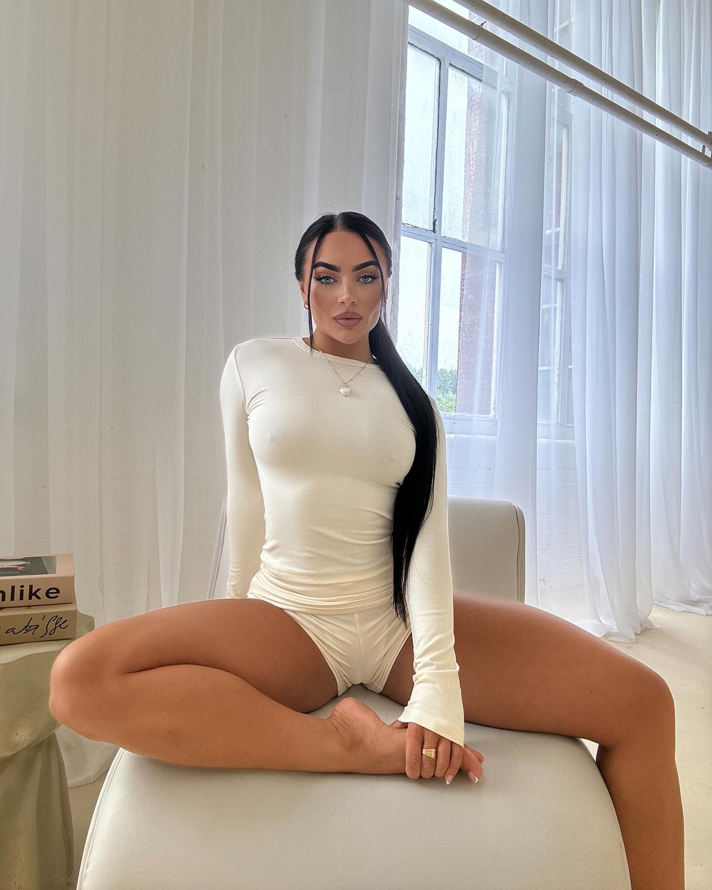 Kate Isobel