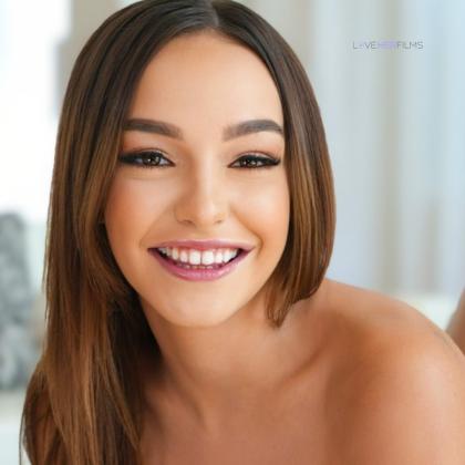 Rissa May photo 224111