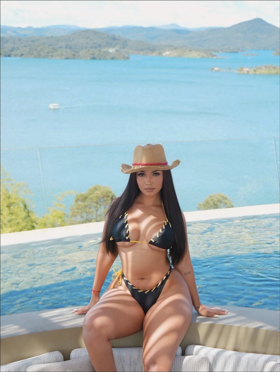 Camila Bernal