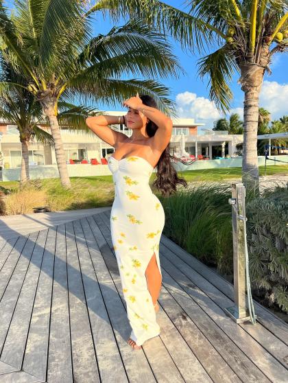 Katya Elise Henry photo 228480