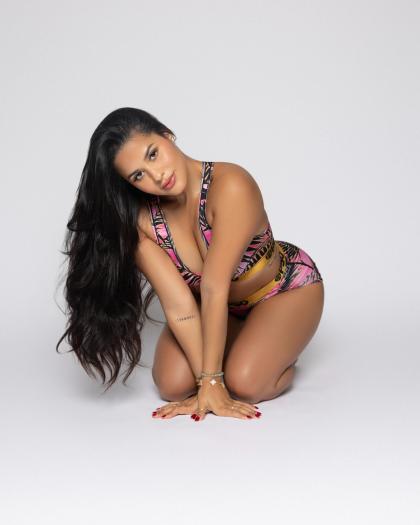 Katya Elise Henry photo 228540
