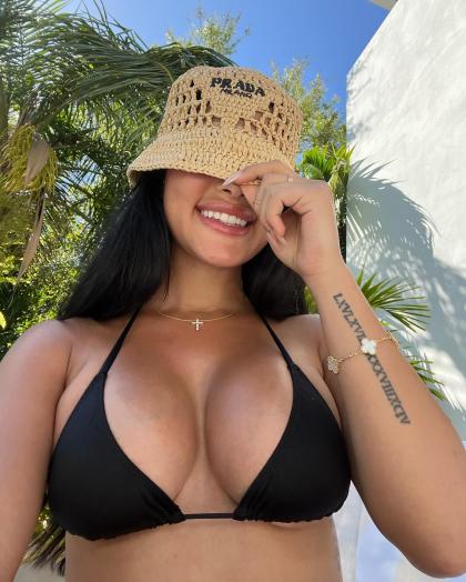 Katya Elise Henry photo 228881