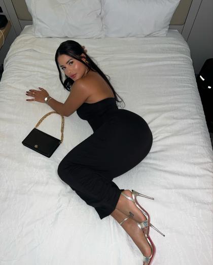 Katya Elise Henry photo 228899