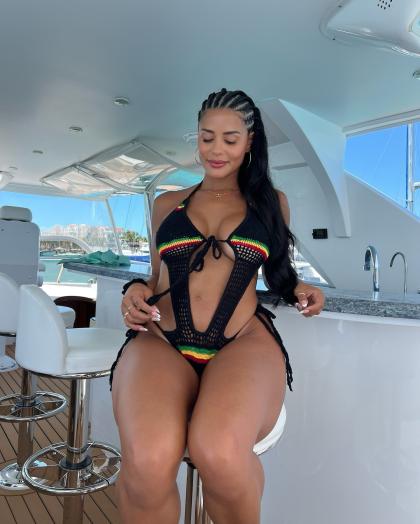 Katya Elise Henry photo 228928