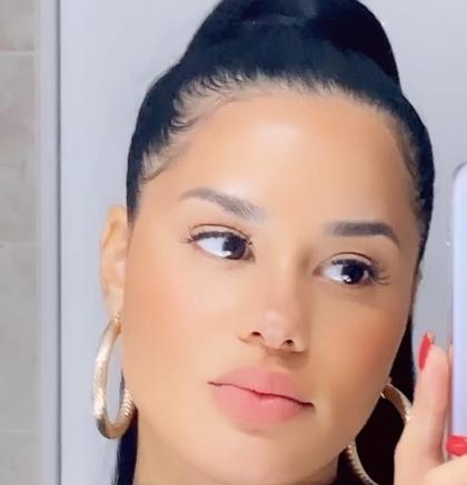 Katya Elise Henry photo 312736