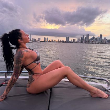 Nara Ford photo 232614