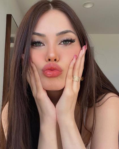 Claudia Alende photo 233873