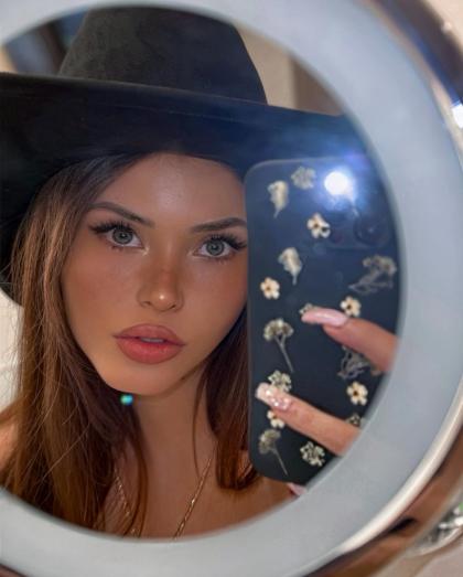 Claudia Alende photo 233918