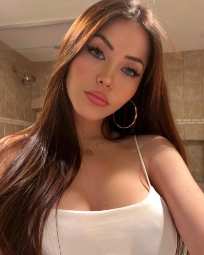 Claudia Alende photo 233993