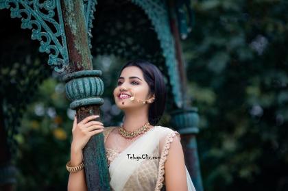 Anupama Parameswaran photo 238542