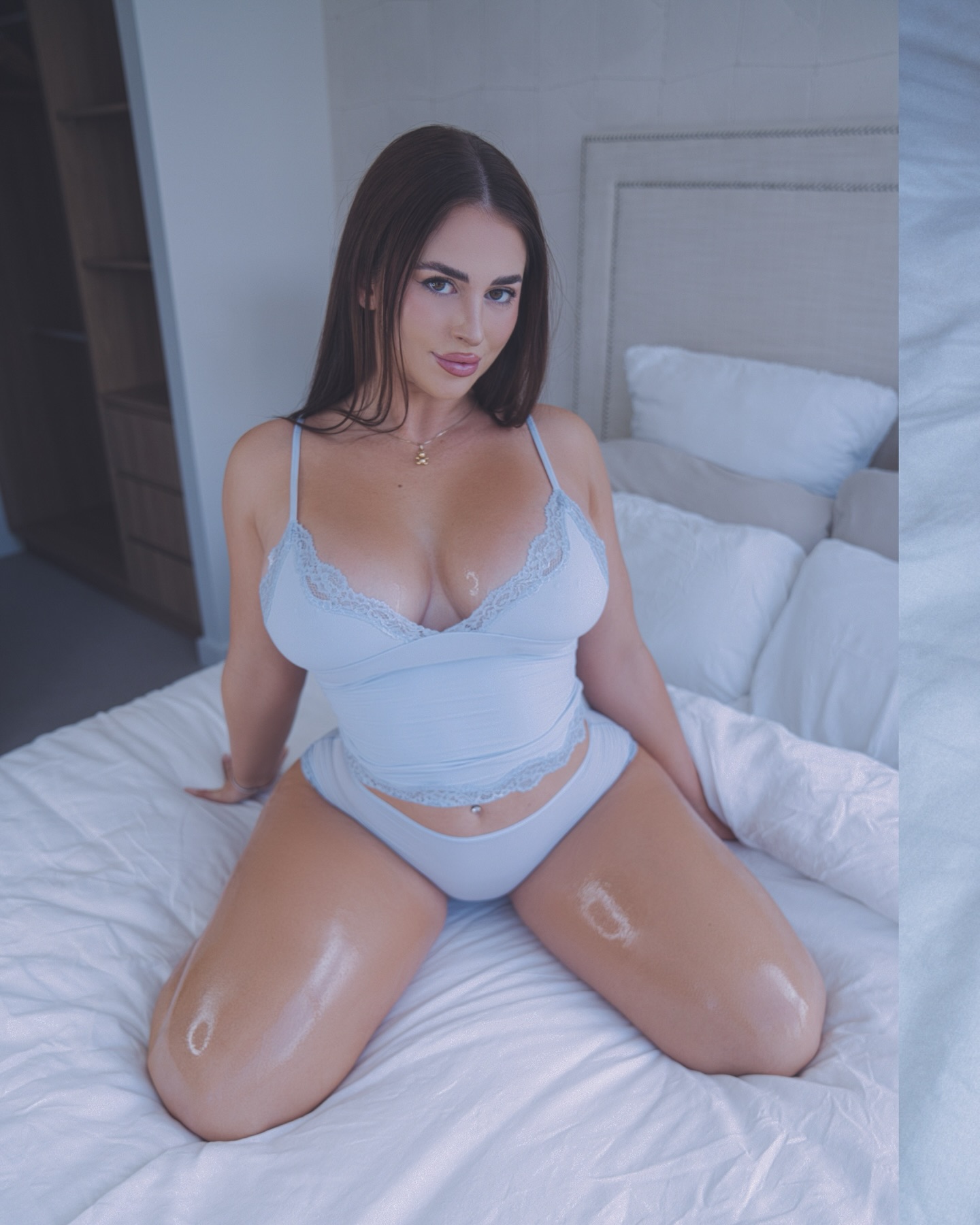 Isabelle Jade