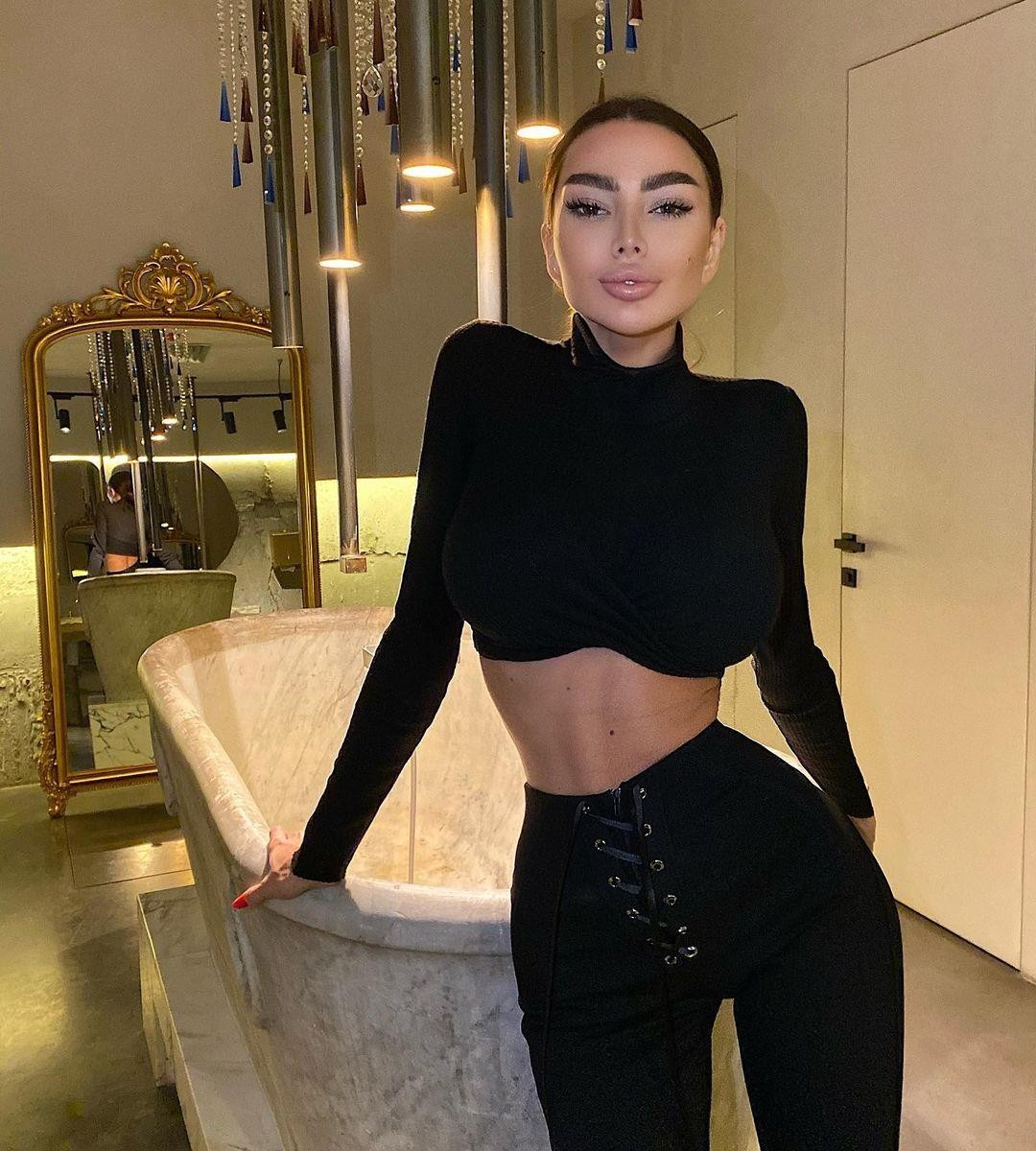 Alena Omovych