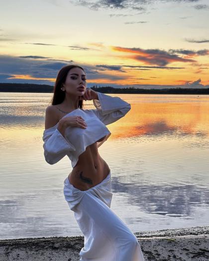 Alena Omovych photo 2273