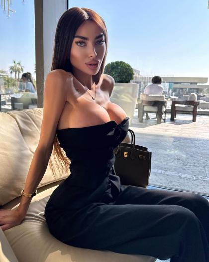 Alena Omovych photo 2280